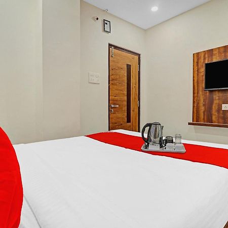 OYO 70047 Hotel Night Eye Hyderabad Exterior foto