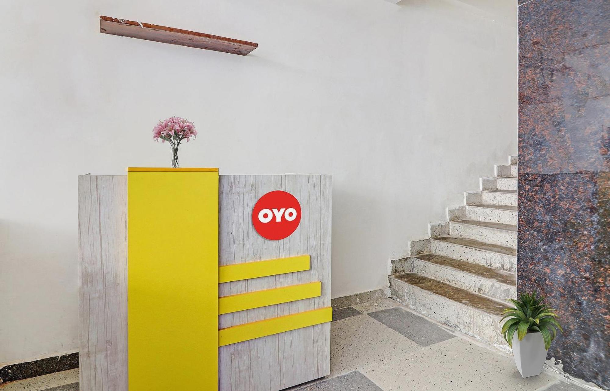 OYO 70047 Hotel Night Eye Hyderabad Exterior foto