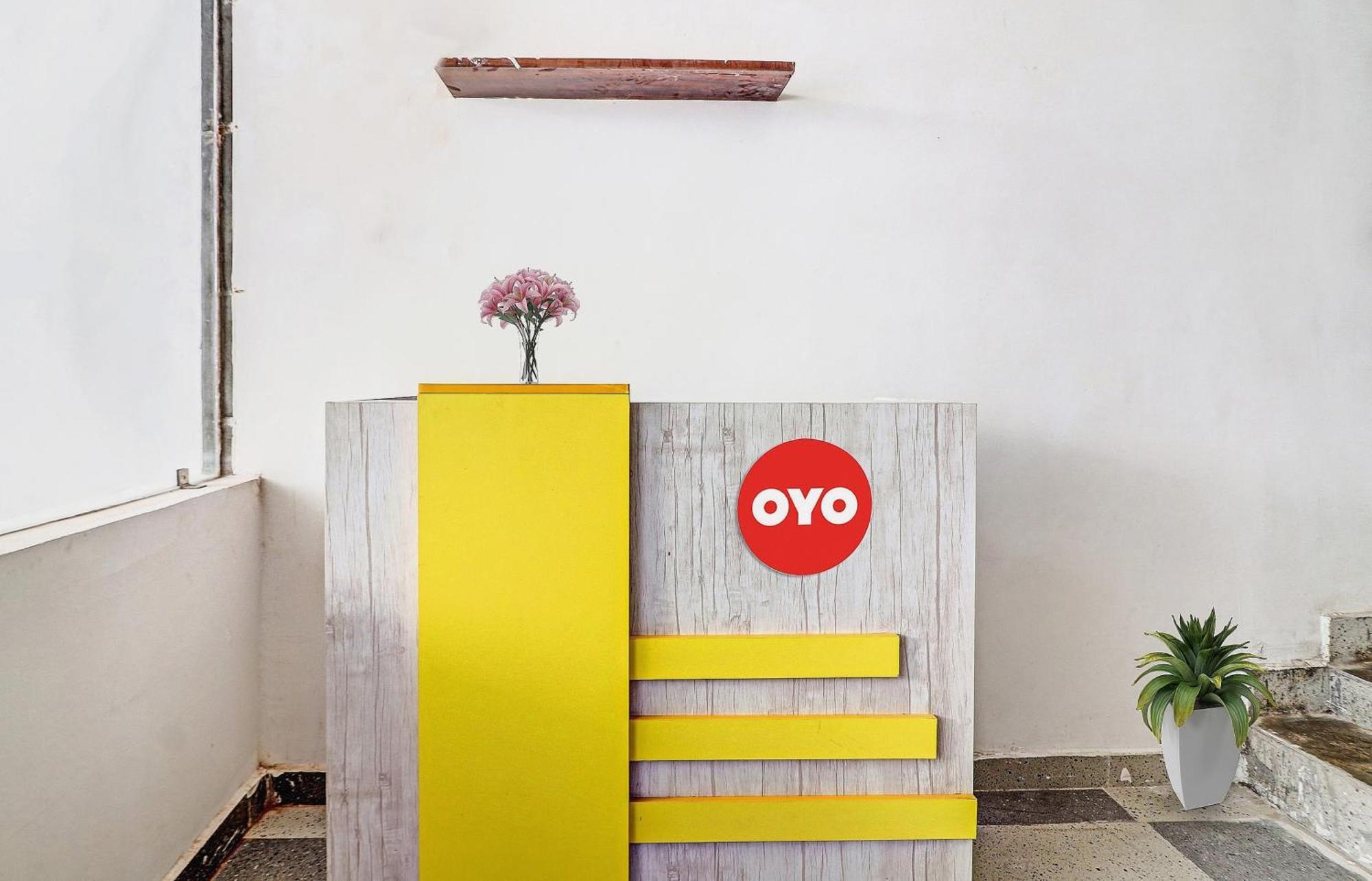 OYO 70047 Hotel Night Eye Hyderabad Exterior foto