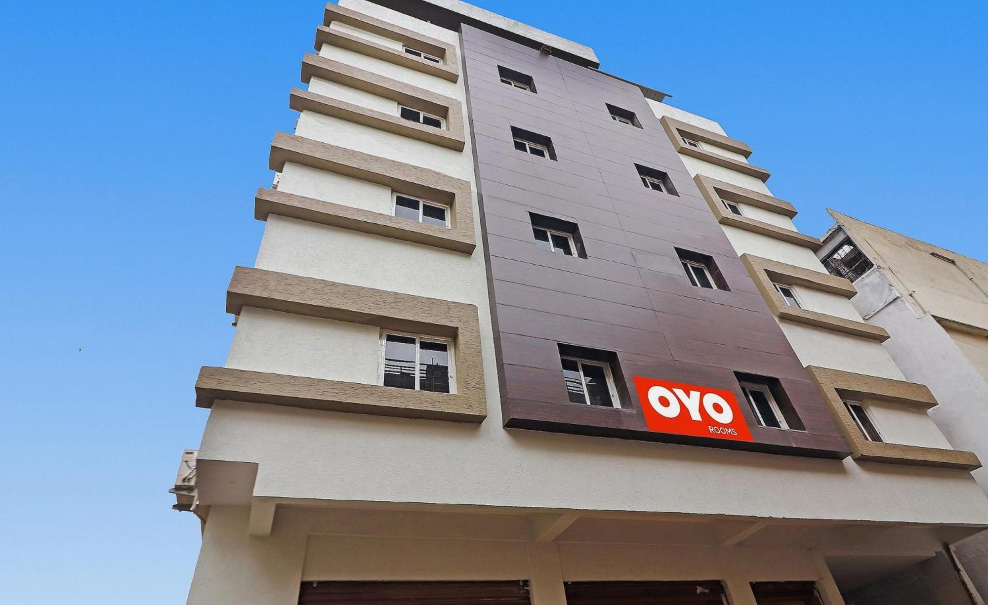 OYO 70047 Hotel Night Eye Hyderabad Exterior foto