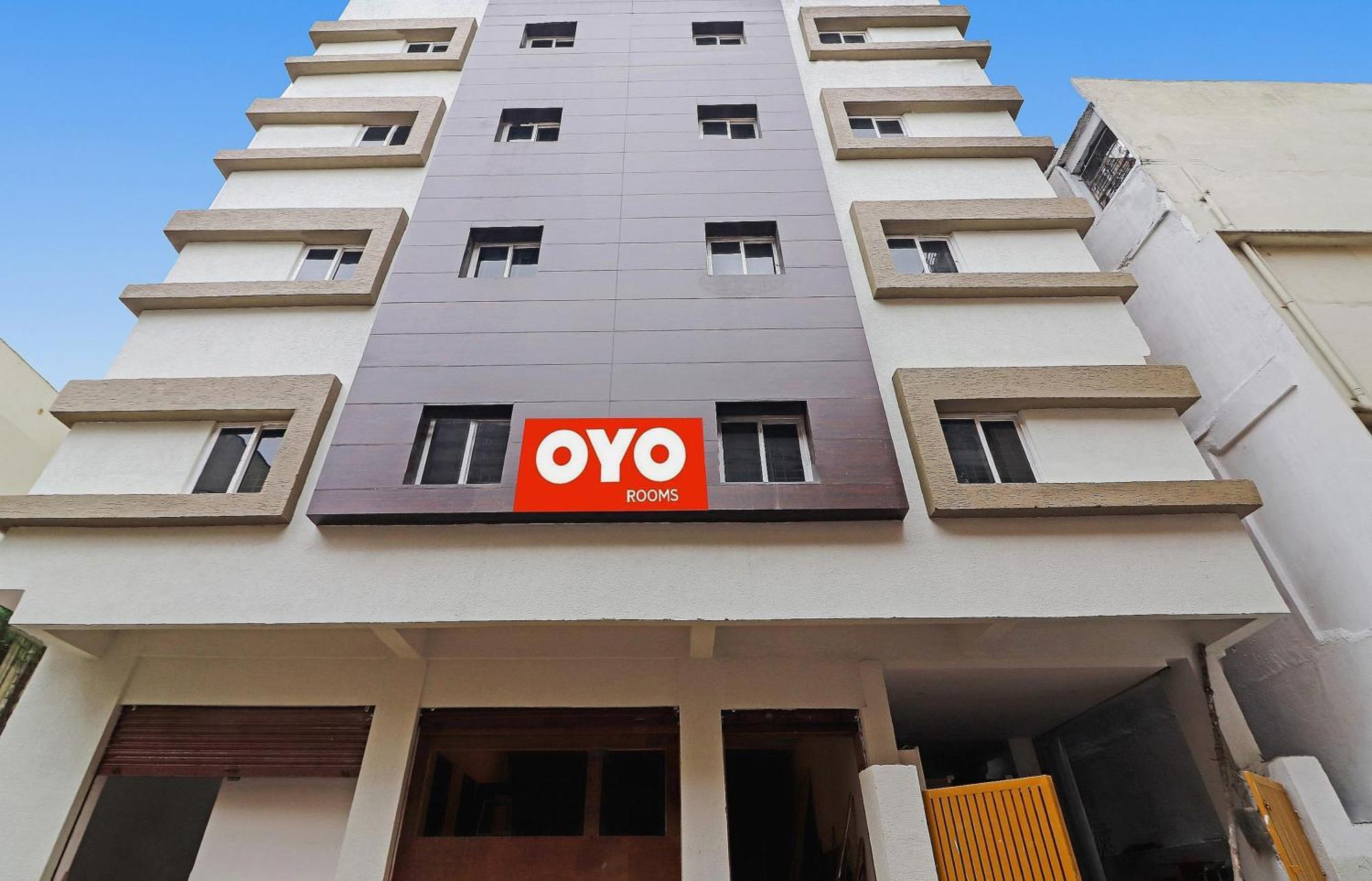 OYO 70047 Hotel Night Eye Hyderabad Exterior foto